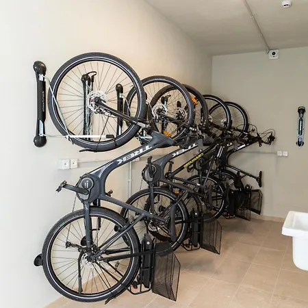 Palace San Pietro Отель Бардолино