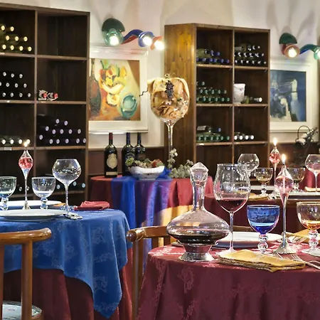 Отель Palace San Pietro 4*