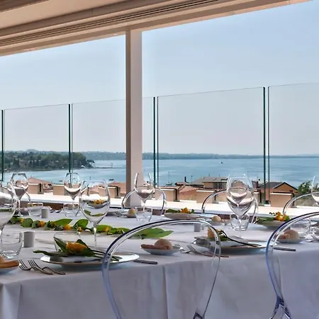 Hotel Palace San Pietro 4*