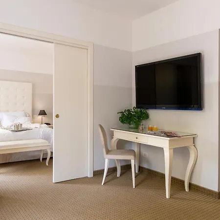 Otel Palace San Pietro 4*