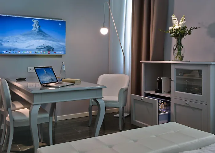 Palace San Pietro מלון